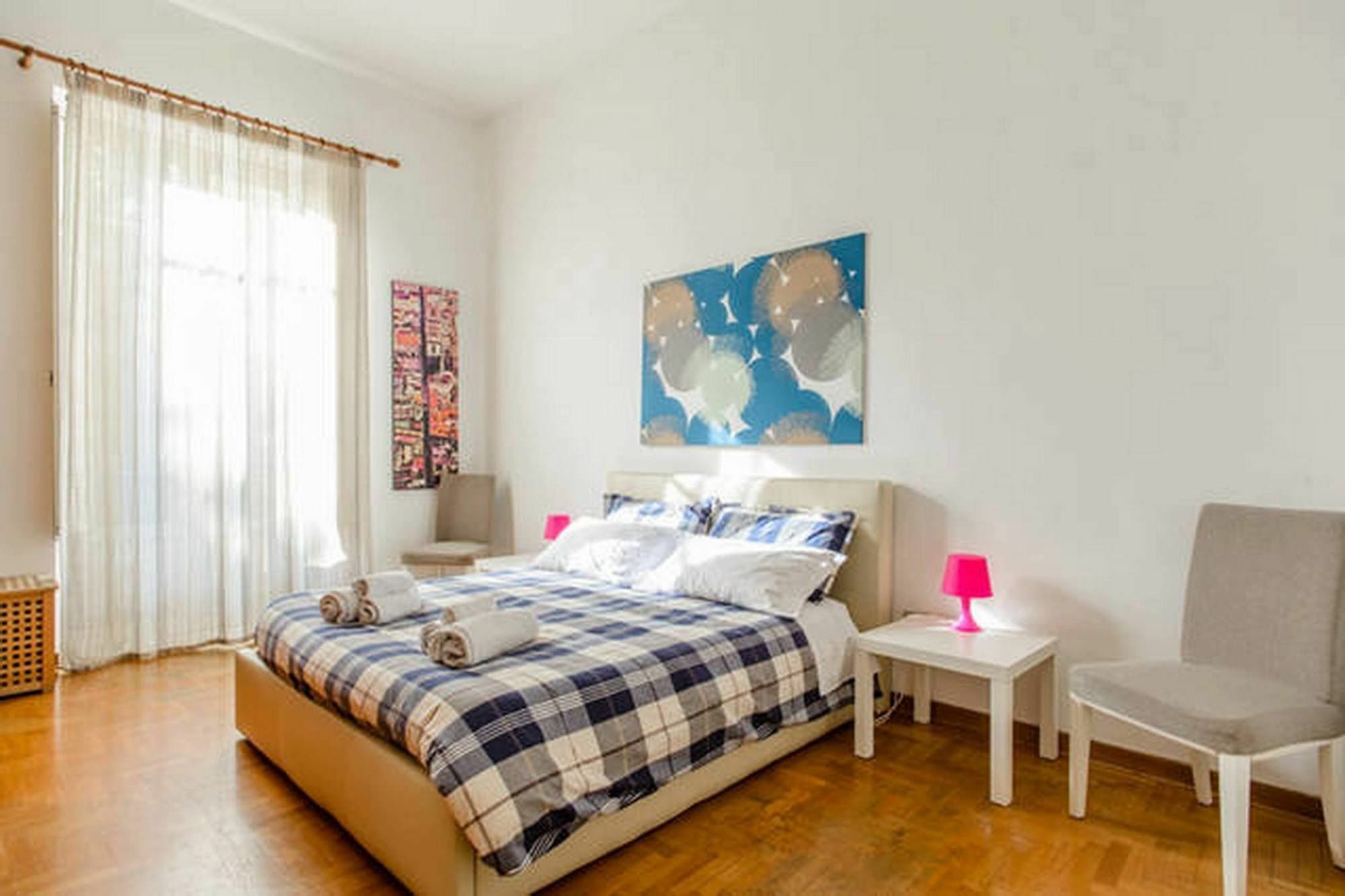 B&B Michelangelo Наполи Екстериор снимка